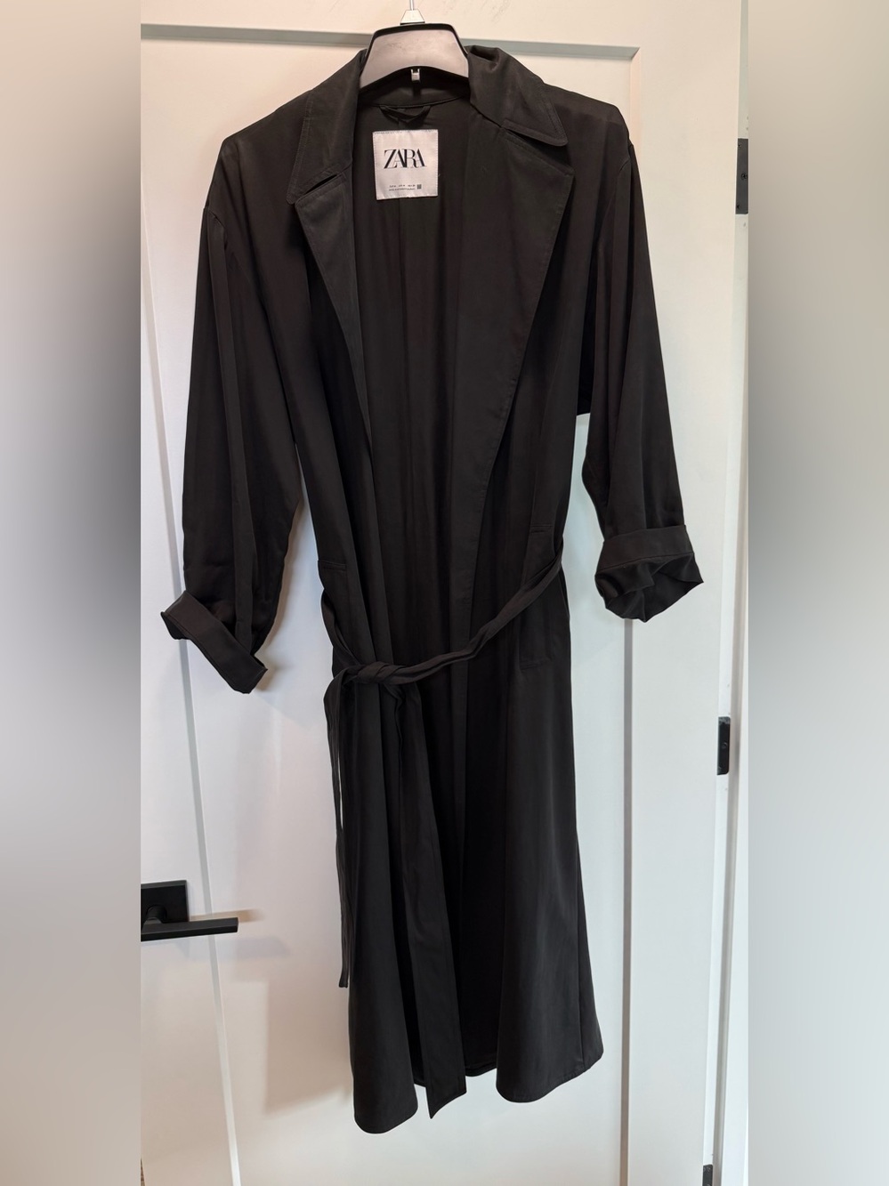 ZARA Women’s Black Long Flowy Trench with Self Tie Belt